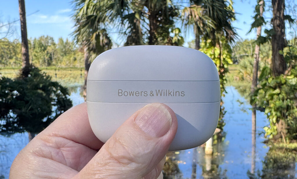 Bowers & Wilkins Pi8 In-ear True Wireless Earbuds review — who knew an improvement could feel so good?