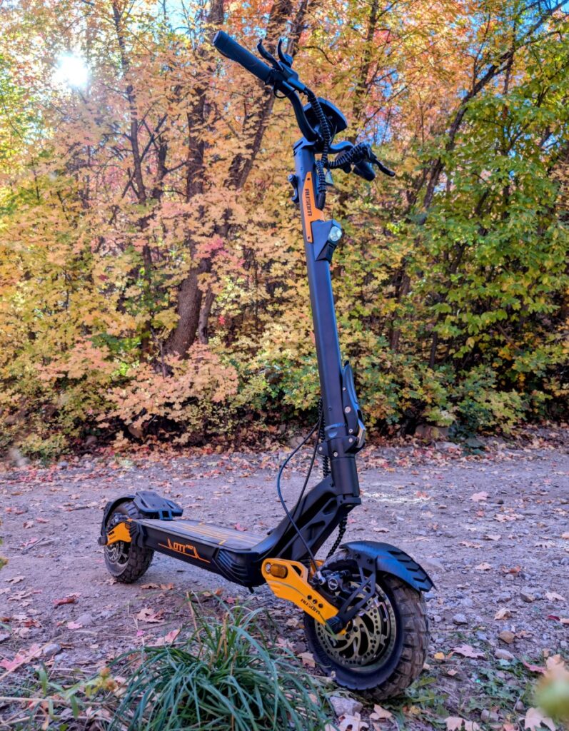 Ausom DT1 Pro scooter review – frighteningly fast electric scooter